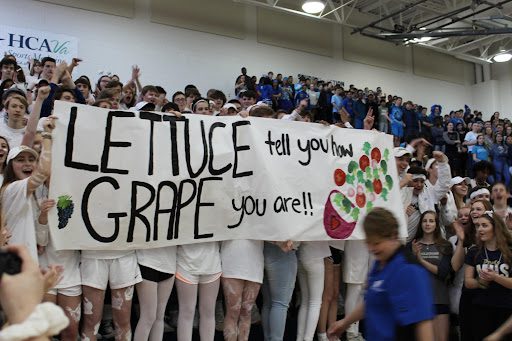 Banner Pep Rally Students holding up banner